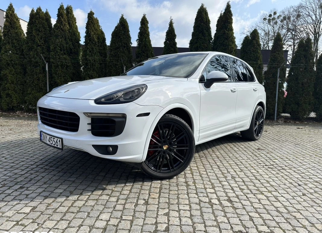 Porsche Cayenne cena 169000 przebieg: 192500, rok produkcji 2015 z Nysa małe 191